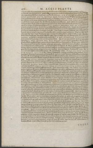 476