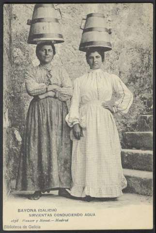 Bayona. Sirvientas conduciendo agua (antes de 1906)